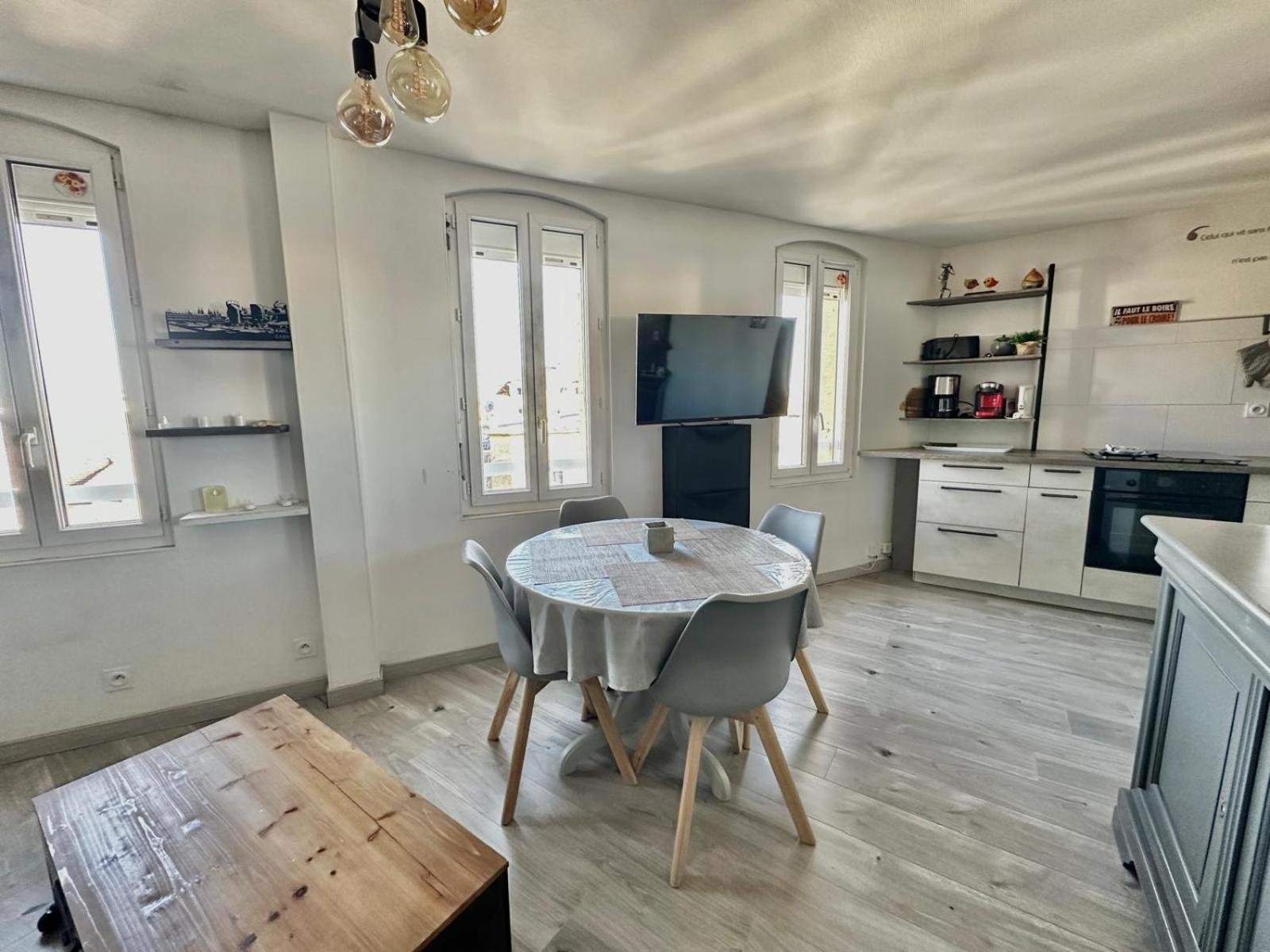 Appartement Pres Du Port Centre Et Plage - Vue Mer Courseulles-sur-Mer Exterior foto